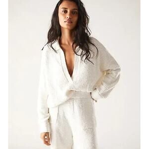 Free People FP Beach Carter Sweater sz Medium Ivory White Coastal Collar Plunge